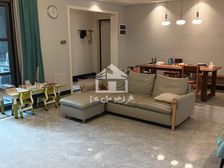 美泉1612 4房2厅195万