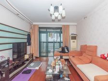 金杨品质小区,电梯高区,预算不够可谈,卖掉出国,靠内环,诚售