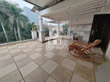 大自然花园别墅边套前后花园200平米中间有露台顶楼有露台