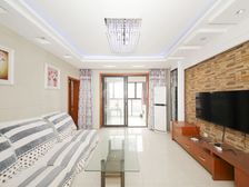 金域华府,三室两厅,中楼层,装修保养好,可直接入住