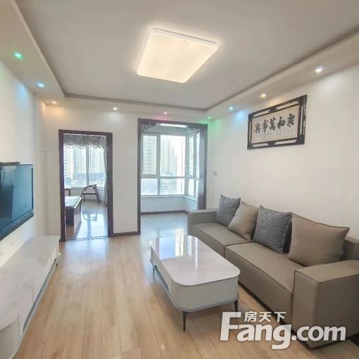  �����ı��� 2��1��1�� 98ƽ��װ�� 1800Ԫ/�� 