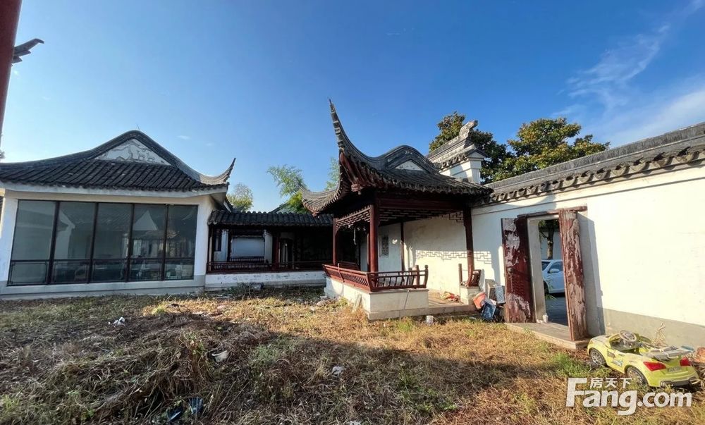 姑苏世家留园府大宅占地两亩多大花园清水毛坯5个车位