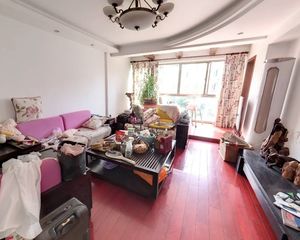新天地西区3室2厅1卫南朝向260.0万元/套出售