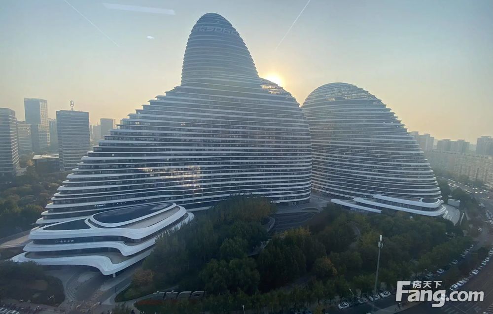 融科望京中心丨交通便利丨周边业态丰富丨新装首租