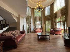 龙胤花园青云路 大花园 中空大气上档次 豪装 1150万