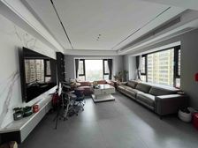 雅戈尔东海府4室2厅2卫南朝向470.0万元/套出售