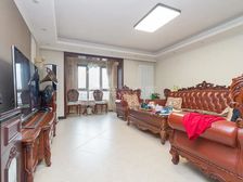 满五唯一明厨明卫一梯三户楼层高精装修