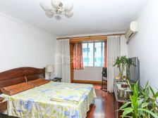 满五年,皇金3楼,交通便利 致远