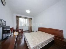 中间楼层一室户,采光好,近6/7号线,诚心卖