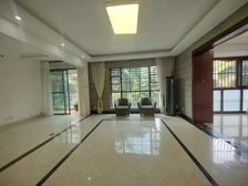 捡漏价 荣和大地一组团花园里大平层 5房 精装 南