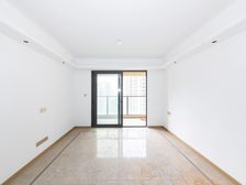 高铁新城板块 名墩道3室精装 中上好楼层 全新未入住