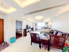 南北通风.户型方正.全亮间.小区环境好,三开间朝南