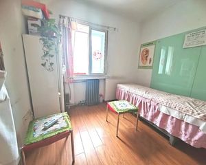 首付50 上车西城 还是个两居 正常按揭贷款 房 配套好