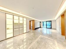 东部江山万里 洋房大平层 全新 精装200平阔绰大5房