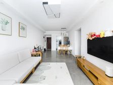 西湖君庭婚装带全屋空调!双阳台前排洋房无遮挡!