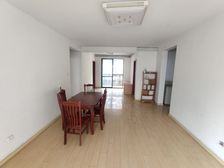 南北通透恒大华城天地苑三期3室2厅