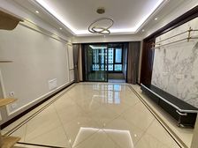 正南凯利海华府4室2厅精装修