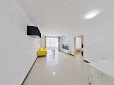 东四环,紫萝园西北两居室,户型方正,明厨明卫,正对小区花园