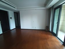 欢乐海岸二三四期4室2厅2卫南朝向360.0万元/套出售