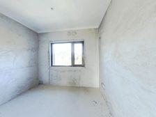 恒大山水城四期林溪竹语 中庭边套次顶楼 三开间朝南 视野开阔