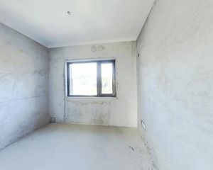 恒大山水城四期林溪竹语 中庭边套次顶楼 三开间朝南 视野开阔