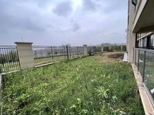 中海湖心半岛 一楼送南面100多平大花园 送地下室 带车位