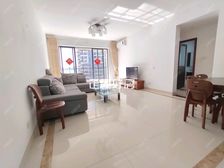 水岸华都精装两房家具家电全齐小区中间不靠马路业主诚心出售