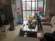 龙岗大唐果 4房2厅68万