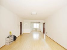 南北通透三居室 带电梯 看房方便 业主诚心卖