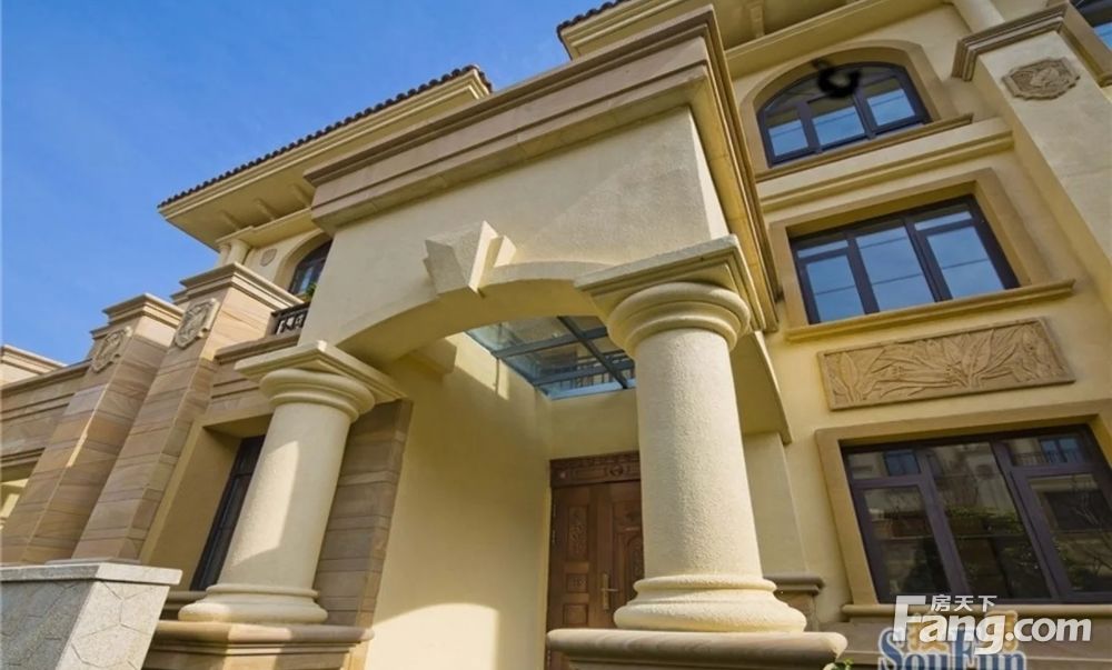 淹城旁红星威尼斯庄园欧式联排别墅纯毛坯随时看房