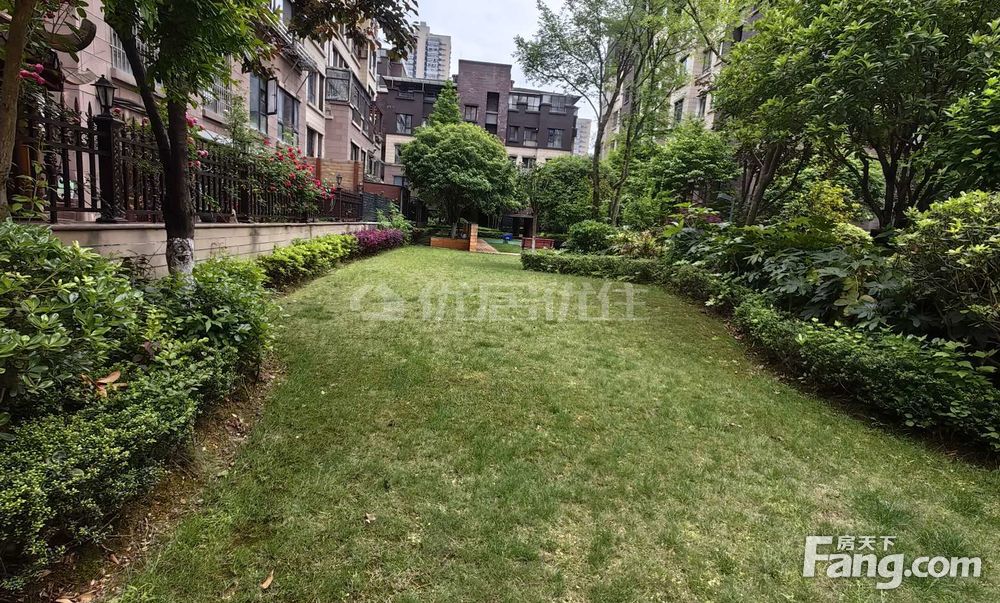 房天下>贵阳二手房>观山湖二手房>世纪金源购物中心二手房>万科缇香郡