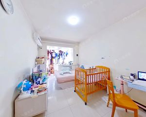 中学家属区宿舍楼 65.17平2居 南北向精装修拎包入住