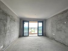 恒大山水城林溪竹语4室2厅2卫南朝向95.0万元/套出售