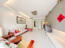 东湖大郡二期中间楼层,沿河景观房,二实小+西交大,性价比很高