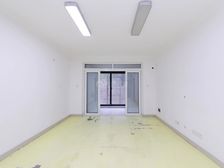 (带有大花园)房龄新|位置好|满五一套|