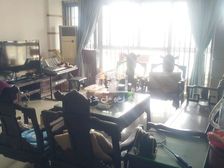 阳光100城市广场3房2厅精装138万