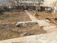 独门独院可翻新可翻盖土地使用约300平带仓房带院子带菜园