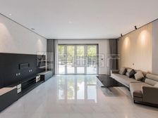 3号楼位置 【前后180平】 单层大 双车位 可谈啊