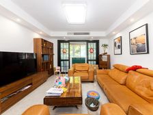 姑苏区护城河畔振华低楼层大四房全新金装带车库车位小区自带公园