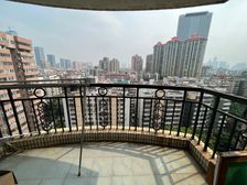 仙湖名苑 3 房 135 方