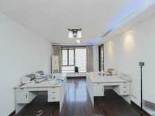 四期精装三房! 视野很棒! 前无遮挡,位置安静,户型正气