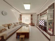 顶秀美泉小镇 132.96平3居 南北向精装修 安静不临街