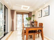 新上 玄武湖旁大3房电梯洋房 全小区Z紫金山下有产权车位