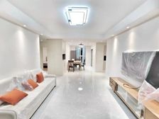 7,13号线长清站 满五无税 房东诚意卖 价格好谈 精装全送