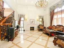 (保利会所交易中心) 三期法式独栋 前二后三设计 挑空客厅