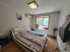 绿洲花园一村2房南精装真实好房