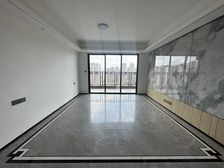 印月湖景大四房,客厅四个卧室看湖景,精装没住过