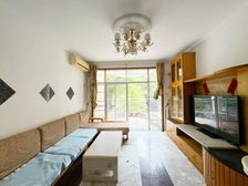 业主置换急售 包税送车位 还价就出 南向 看房方便