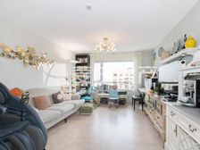 2室1厅锋尚国际公寓