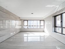 湖光壹号,新社区,南北大四居,全新装修,采光视野好